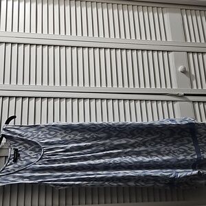 Ellen tracy nightgown